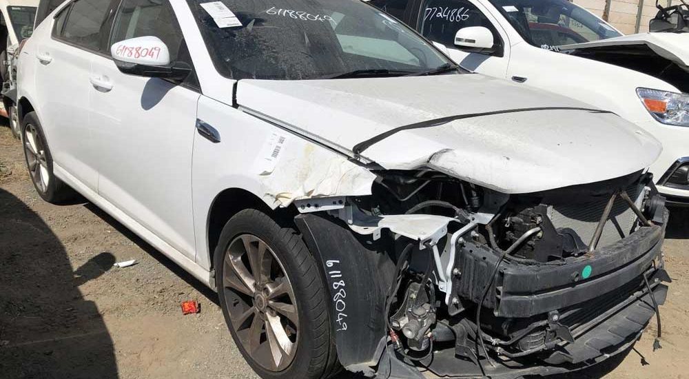 Top Benefits of Choosing Local Car Wreckers in Brisbane